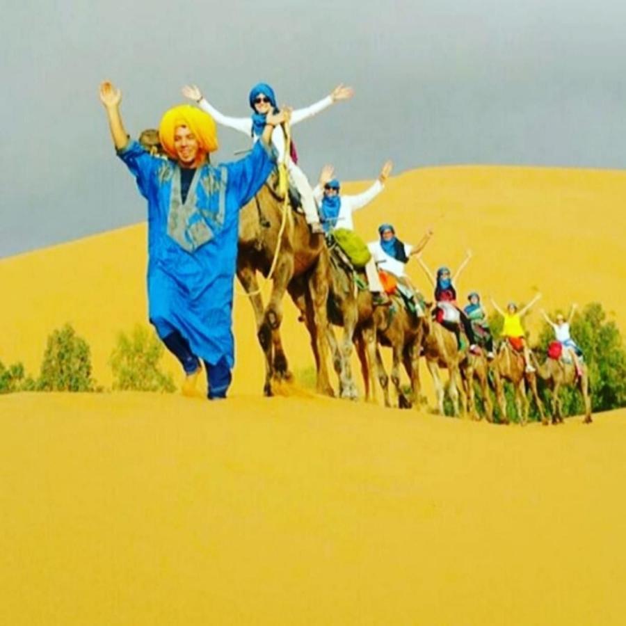 Hotel Tafouyte Luxury Camp Merzouga Esterno foto