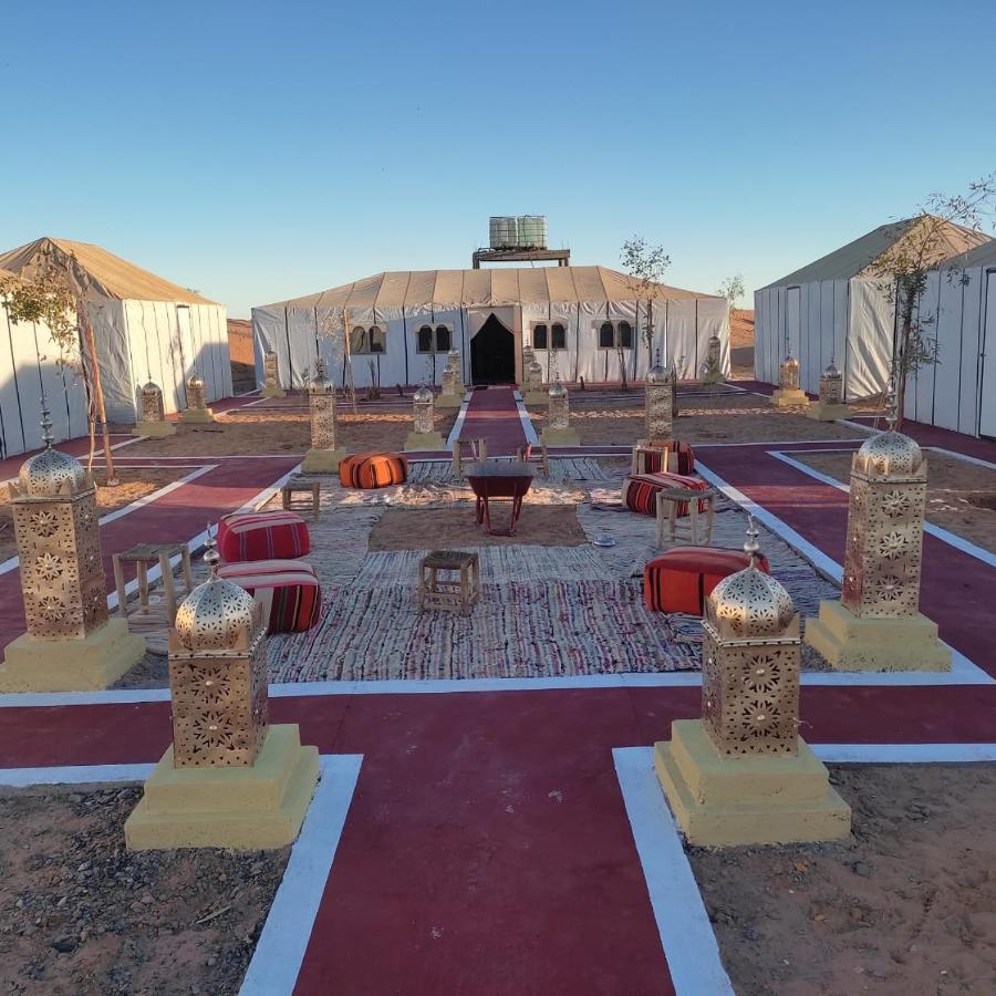 Hotel Tafouyte Luxury Camp Merzouga Esterno foto