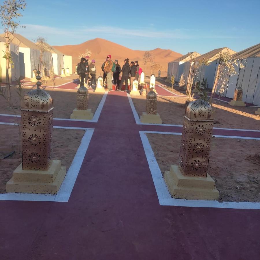 Hotel Tafouyte Luxury Camp Merzouga Esterno foto