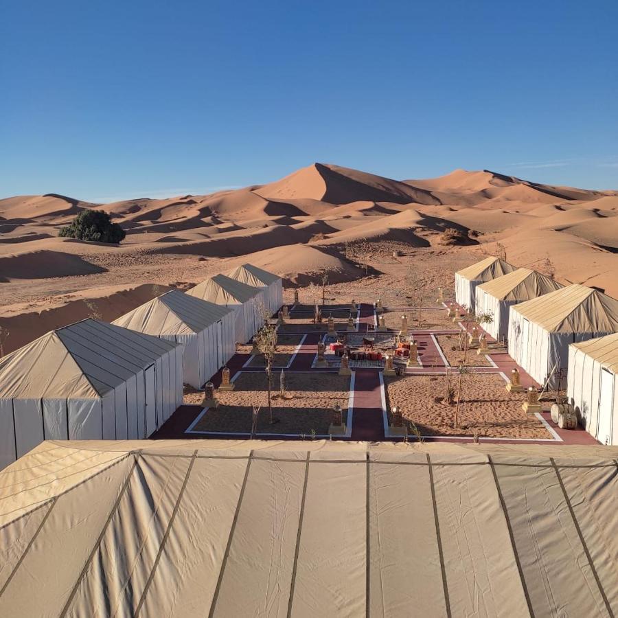 Hotel Tafouyte Luxury Camp Merzouga Esterno foto