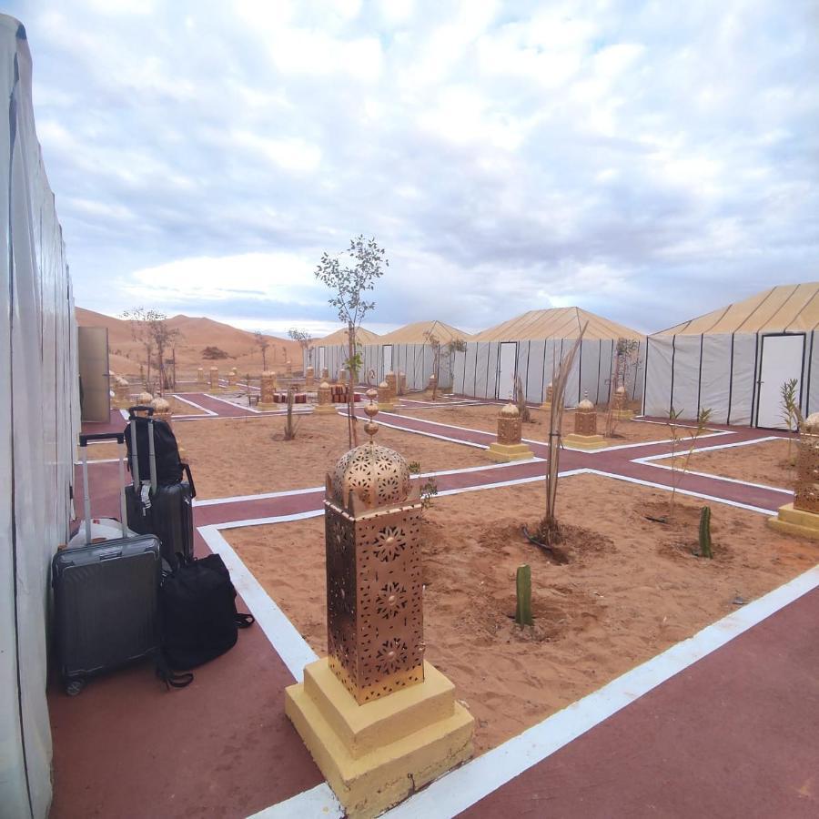 Hotel Tafouyte Luxury Camp Merzouga Esterno foto