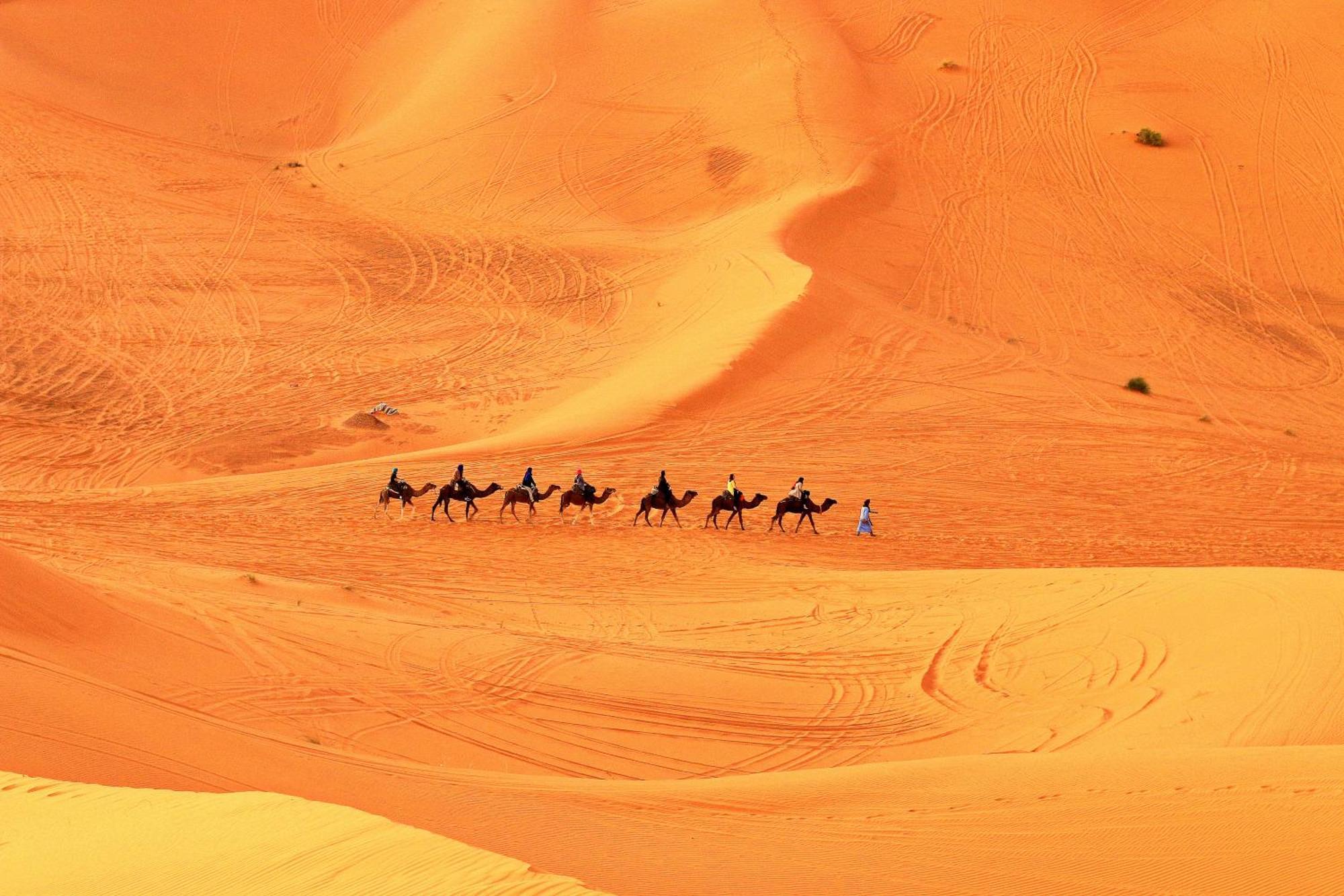 Hotel Tafouyte Luxury Camp Merzouga Esterno foto